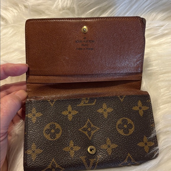 Louis Vuitton Monogram Brown Women\'s Wallet